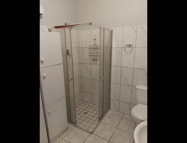 1 bed property to rent in MEIRINGS PARK